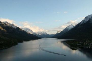 Hiking in Waterton Lakes National Park