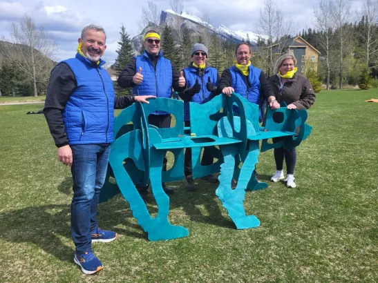 Banff Teambuilding, 3D life-size animal bear puzzle