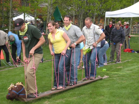 Giant Ski Race!