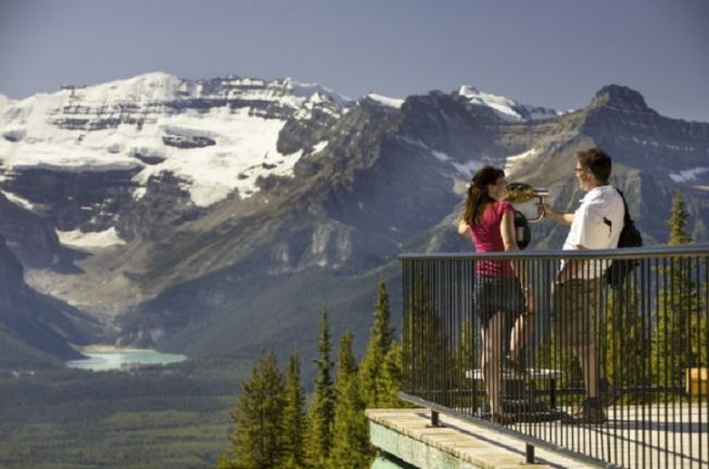 Lake Louise Sightseeing Gondola - Photo Credit Paul Zizka Banff Lake Louise Tourism